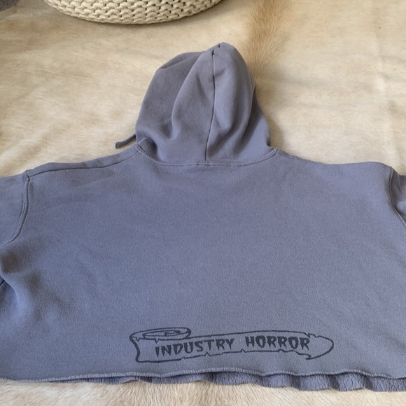 INDUSTRY HORROR Crop Hooded Gray SWEATSHIRT - Picture 10 of 12
